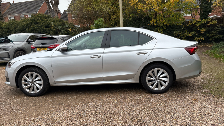 Skoda Octavia 1.5 TSI 150 e-TEC SE L 5dr DSG Petrol Hatchback